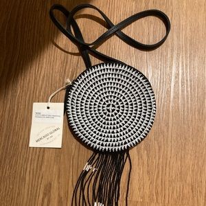 Mercado Global beaded shoulder bag